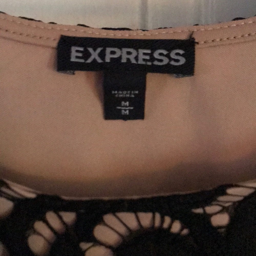 Laced Top - Picture 6 of 7